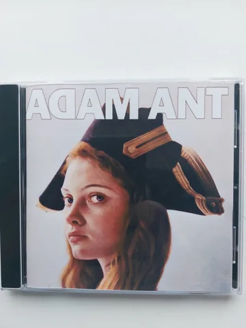 Обложка альбома «Adam Ant Is The Blueblack Hussar In Marrying The Gunner's Daughter» — исполнитель ADAM ANT