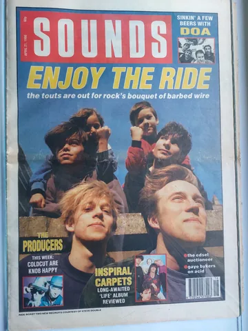 Обложка альбома «APRIL 21, 1990» — исполнитель SOUNDS
