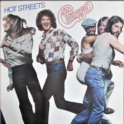 Обложка альбома «Hot Streets» — исполнитель CHICAGO