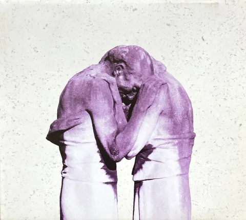 Обложка альбома «Familiars» — исполнитель THE ANTLERS