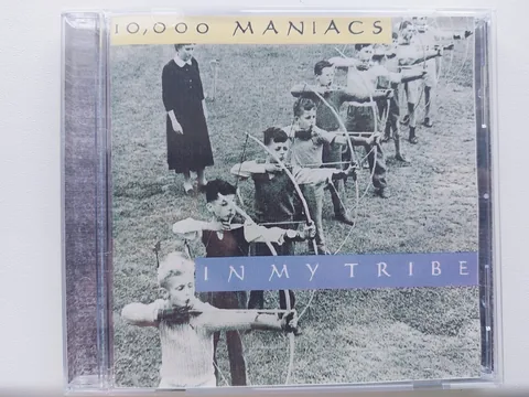 Обложка альбома «In My Tribe» — исполнитель 10 000 Maniacs
