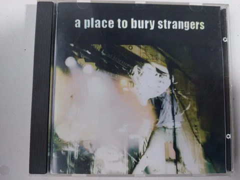 Обложка альбома «A Place To Bury Strangers» — исполнитель A Place To Bury Strangers