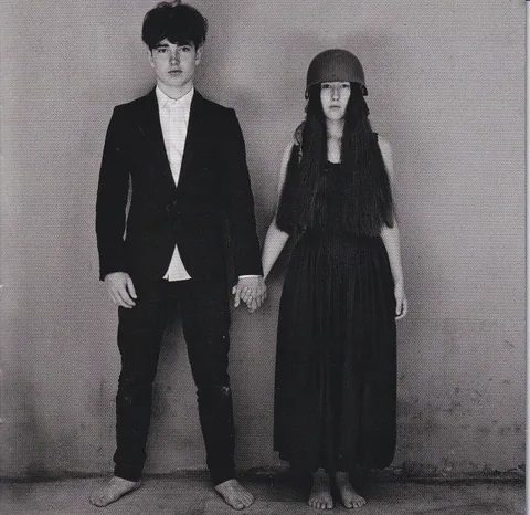 Обложка альбома «Songs Of Experience» — исполнитель U2