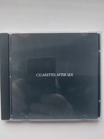 Обложка альбома «Cigarettes After Sex» — исполнитель CIGARETTES AFTER SEX