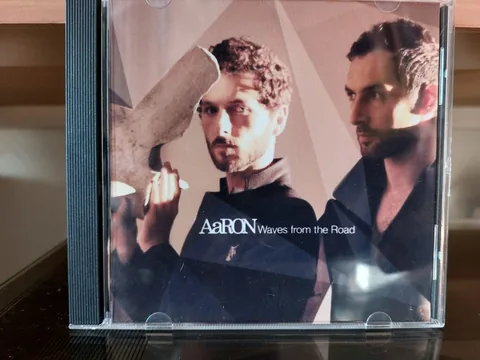 Обложка альбома «Waves From The Road» — исполнитель AaRON