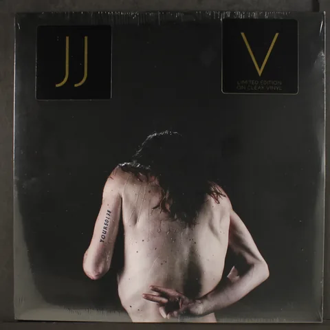 Обложка альбома «V» — исполнитель JJ