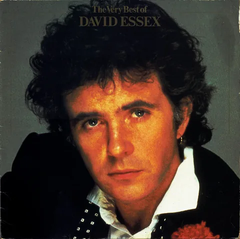 Обложка альбома «The Very Best Of David Essex» — исполнитель DAVID ESSEX